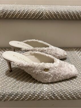 Dec.01lepr Cream Fuzzy Slip-On Kitten Heel Mules